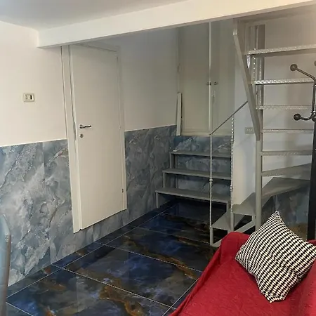 Capodichino Guest House-2